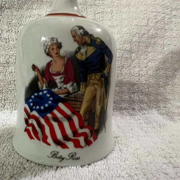 The Danbury Mint - Limited Edition America Bicentennial Collection - Betsy Ross - Picture 3 of 8